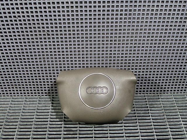 bontott AUDI A2 Kormánylégzsák