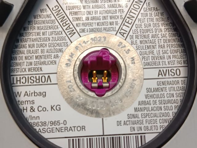 bontott AUDI A2 Kormánylégzsák