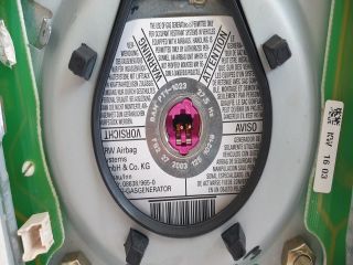 bontott AUDI A2 Kormánylégzsák