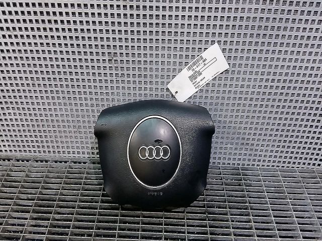 bontott AUDI A2 Kormánylégzsák