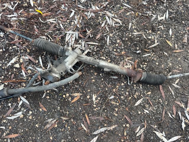 bontott AUDI A2 Kormánymű Szervós