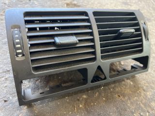 bontott AUDI A2 Középső Szellőző