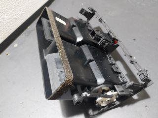 bontott AUDI A2 Középső Szellőző