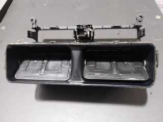 bontott AUDI A2 Középső Szellőző