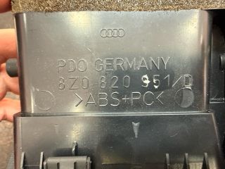 bontott AUDI A2 Középső Szellőző