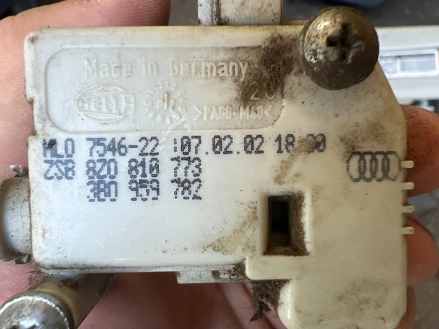 bontott AUDI A2 Központizár Motor Tankajtó