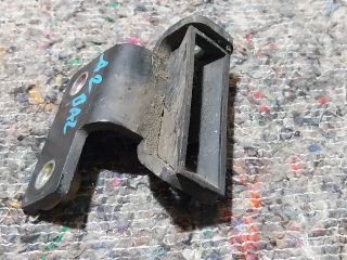 bontott AUDI A2 Motorháztető Bal Zsanér