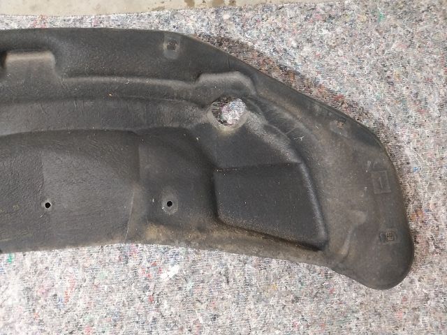 bontott AUDI A2 Motorháztető Szigetelés