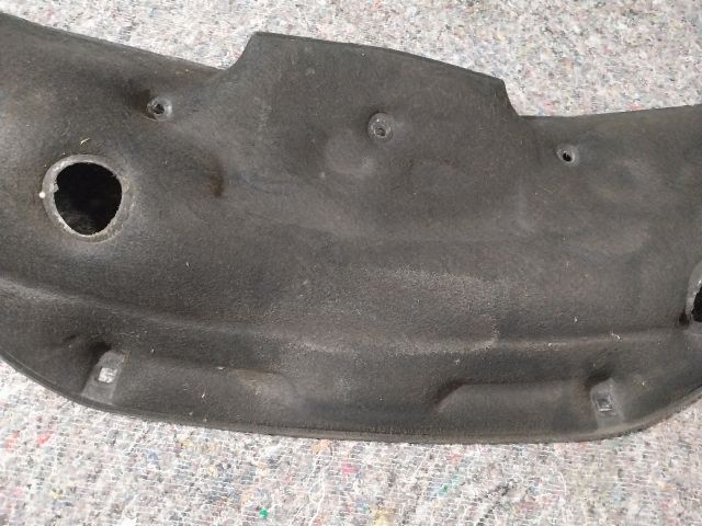 bontott AUDI A2 Motorháztető Szigetelés