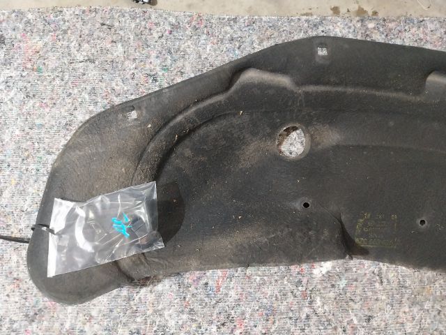 bontott AUDI A2 Motorháztető Szigetelés