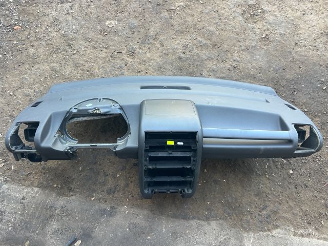 bontott AUDI A2 Műszerfal Héj