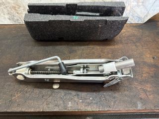 bontott AUDI A2 Szerszámkészlet