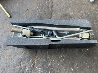 bontott AUDI A2 Szerszámkészlet