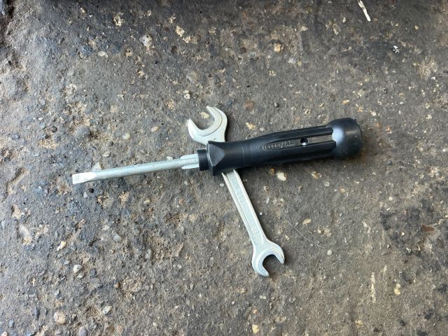 bontott AUDI A2 Szerszámkészlet