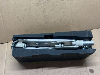 bontott AUDI A2 Szerszámkészlet