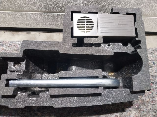 bontott AUDI A2 Szerszámkészlet