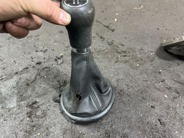 bontott AUDI A2 Váltószoknya