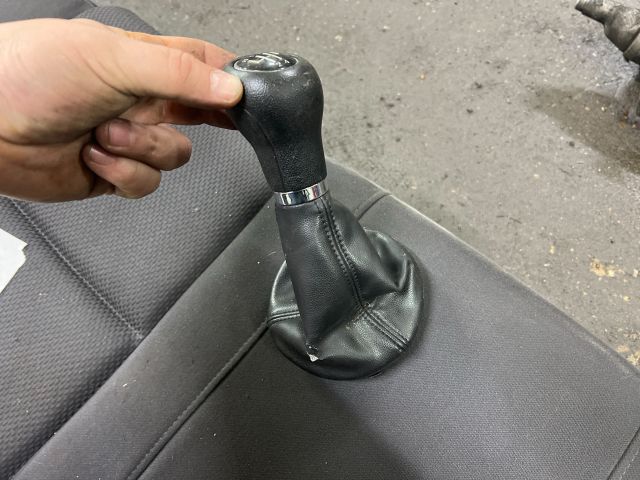 bontott AUDI A2 Váltószoknya