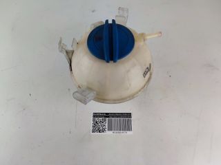 bontott AUDI A3 Kiegyenlítő Tartály