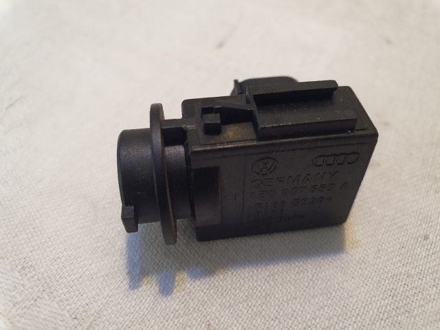 bontott AUDI A3 Levegő Jeladó