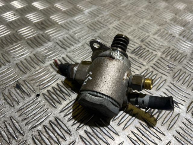 bontott AUDI A3 Nagynyomású Szivattyú