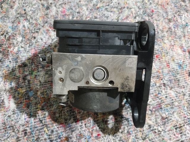 bontott AUDI A3 ABS Kocka