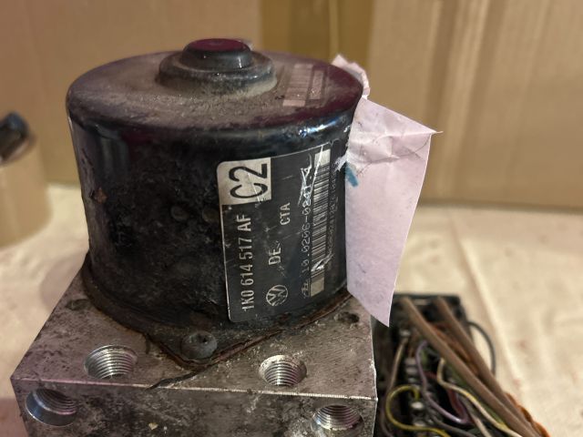 bontott AUDI A3 ABS Kocka