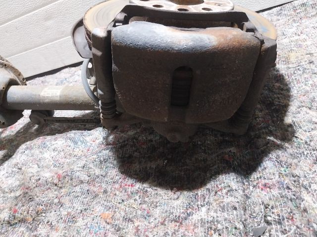 bontott AUDI A3 Bal első Csonkállvány Kerékaggyal