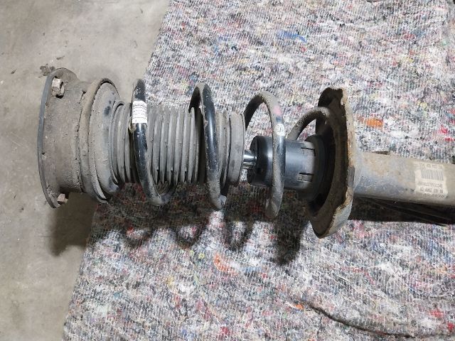 bontott AUDI A3 Bal első Csonkállvány Kerékaggyal