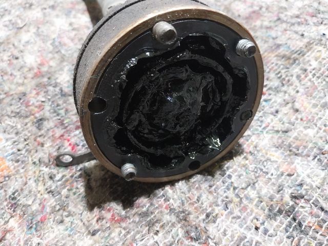 bontott AUDI A3 Bal Féltengely