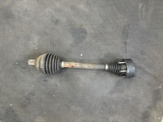 bontott AUDI A3 Bal Féltengely