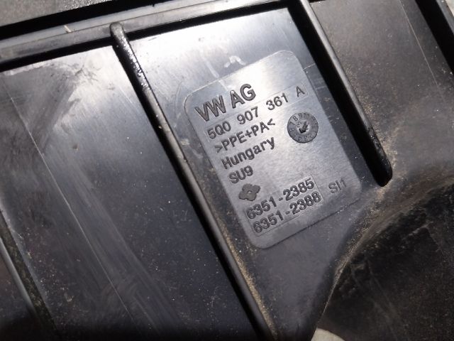 bontott AUDI A3 Biztosítéktábla Motortér