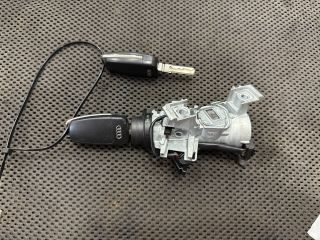 bontott AUDI A3 Gyújtáskapcsoló Házzal