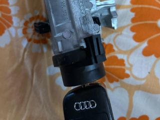 bontott AUDI A3 Gyújtáskapcsoló Házzal