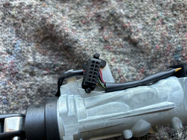 bontott AUDI A3 Gyújtáskapcsoló Házzal