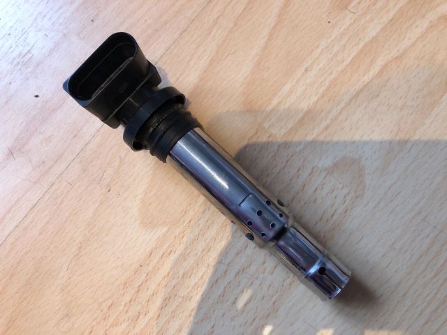 bontott AUDI A3 Gyújtótrafó Szett