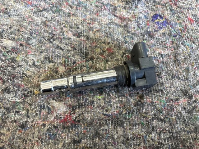 bontott AUDI A3 Gyújtótrafó