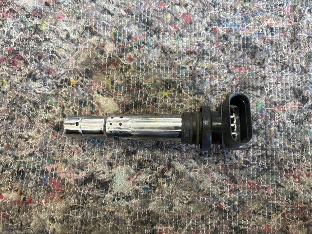 bontott AUDI A3 Gyújtótrafó