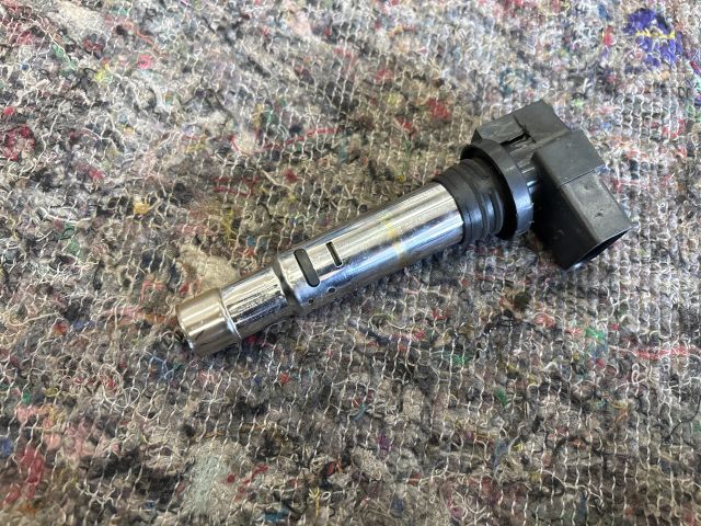 bontott AUDI A3 Gyújtótrafó