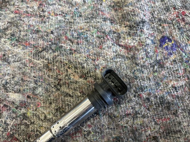 bontott AUDI A3 Gyújtótrafó