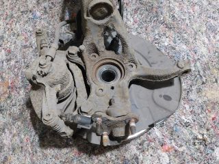 bontott AUDI A3 Jobb első Csonkállvány Kerékaggyal