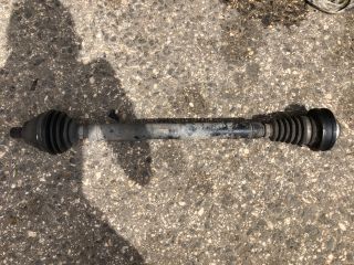 bontott AUDI A3 Jobb Féltengely