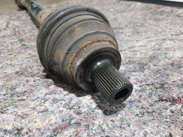 bontott AUDI A3 Jobb Féltengely