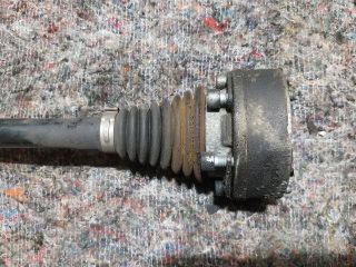 bontott AUDI A3 Jobb Féltengely