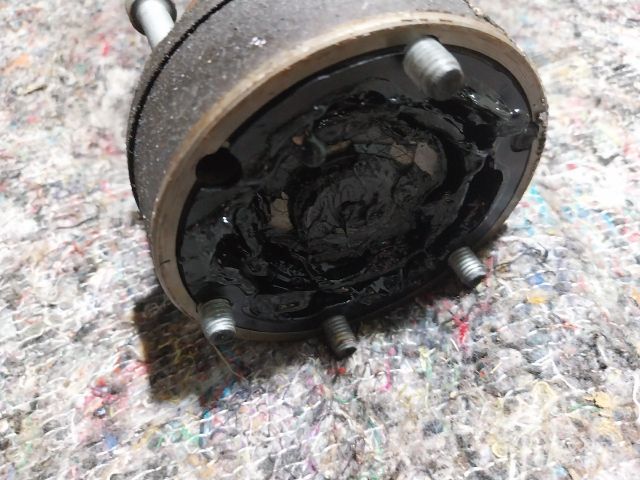 bontott AUDI A3 Jobb Féltengely