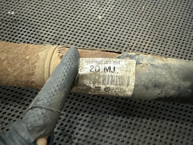 bontott AUDI A3 Jobb Féltengely