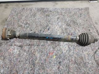 bontott AUDI A3 Jobb Féltengely