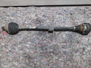 bontott AUDI A3 Jobb Féltengely