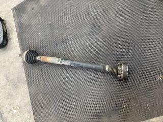 bontott AUDI A3 Jobb Féltengely
