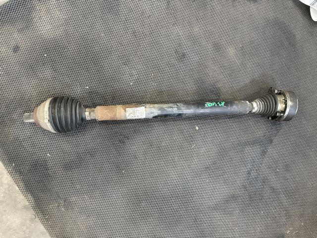 bontott AUDI A3 Jobb Féltengely